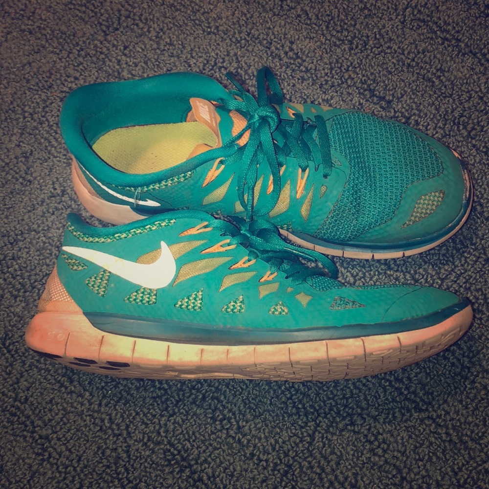 Nike Free 5.0 shoes